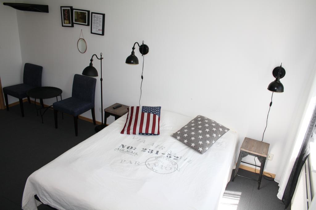 Uncle Joe'S Hostel Βίσμπυ Δωμάτιο φωτογραφία