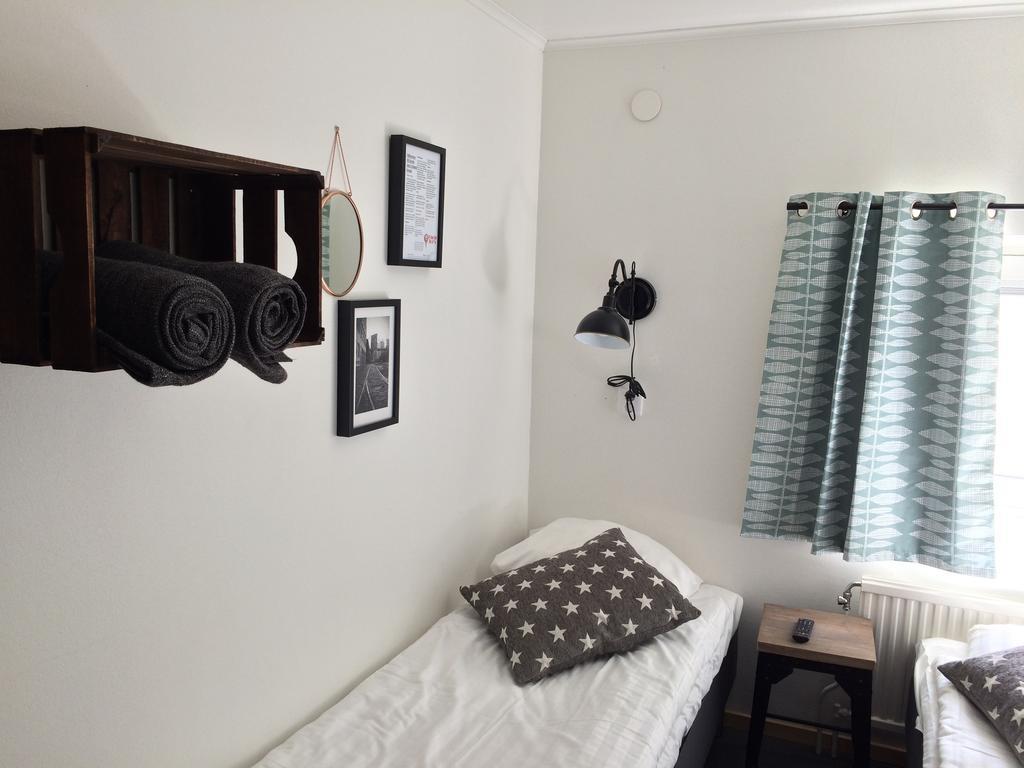 Uncle Joe'S Hostel Βίσμπυ Δωμάτιο φωτογραφία