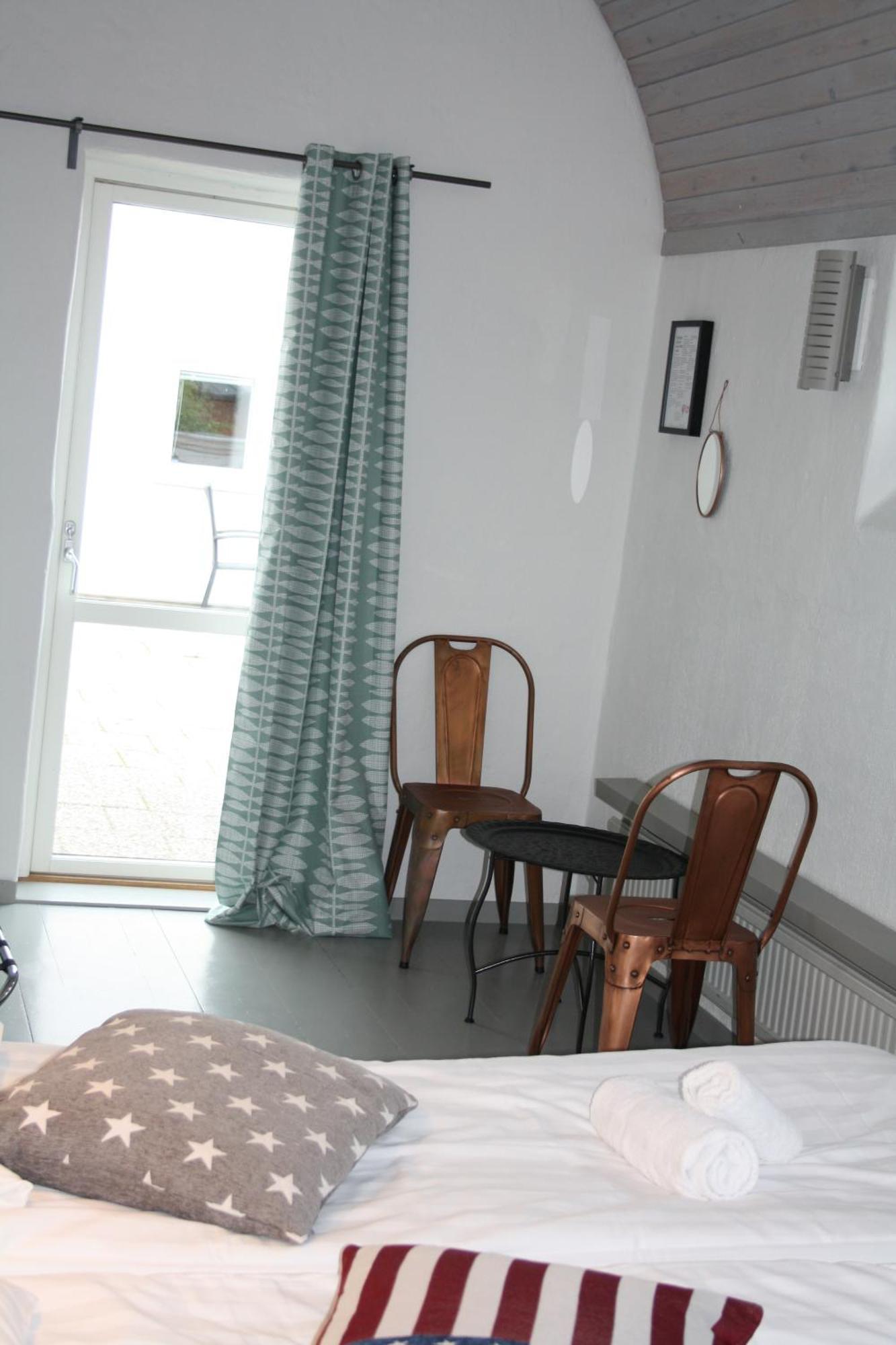 Uncle Joe'S Hostel Βίσμπυ Δωμάτιο φωτογραφία